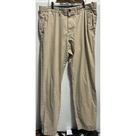 Tommy Hilfiger Tailored Fit Men's Khaki Pants Tan Men's Size 36/34‎ - Picture 1 of 5